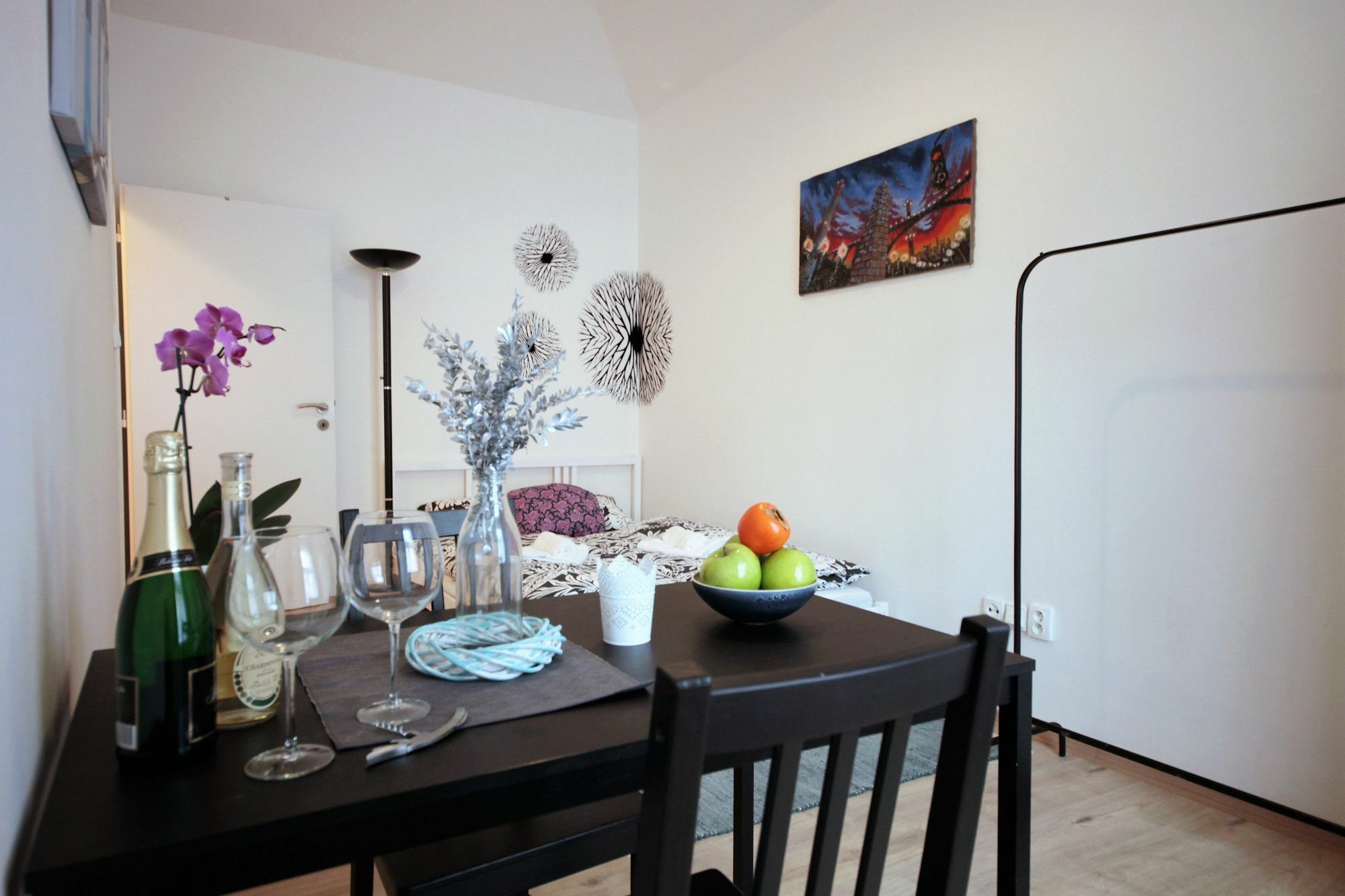 Residence Vita Nejedleho Прага Екстер'єр фото