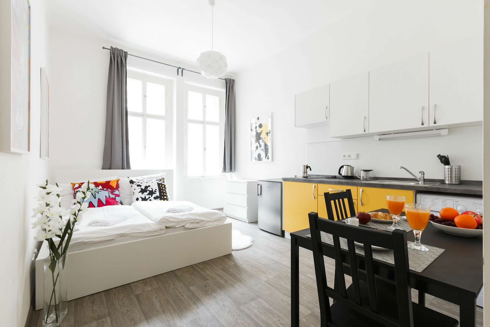 Residence Vita Nejedleho Прага Екстер'єр фото