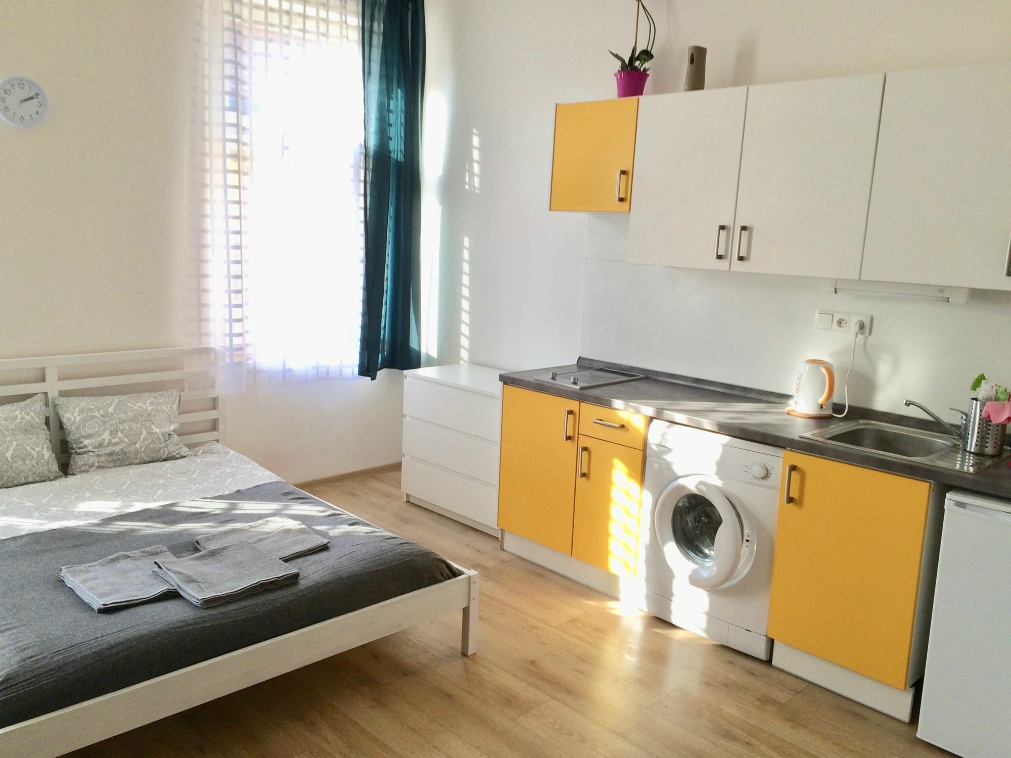Residence Vita Nejedleho Прага Екстер'єр фото